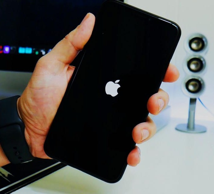 How to Fix iPhone Stuck on Logo during iOS 18 Update